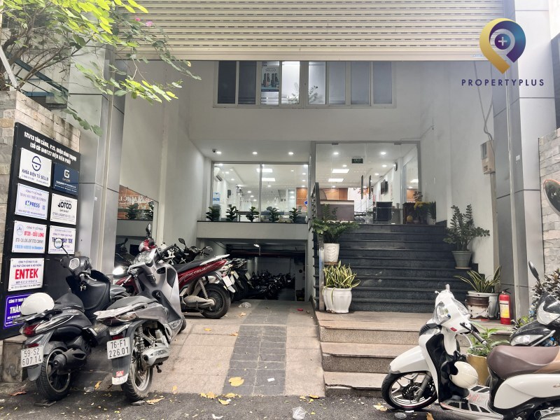 121/13 Tan Cang Building